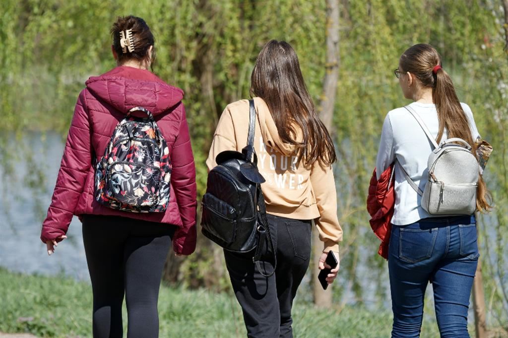 In Italia le ragazze sono più attive dei maschi nella conoscenza e nell'impegno civici