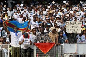 Kinshasa, papa Francesco ai giovani: «Vincete il male con il bene»