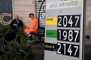 Non è la "speculazione" a mandare i carburanti oltre i 2 euro al litro