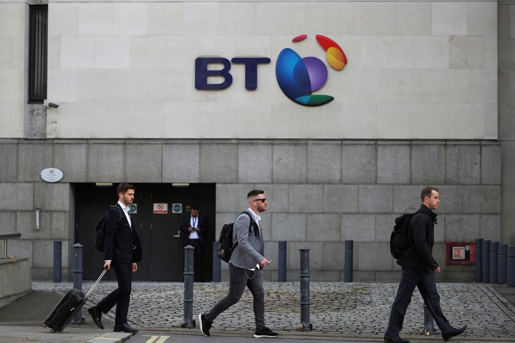 Gran Bretagna, British Telecom taglierà 55mila dipendenti