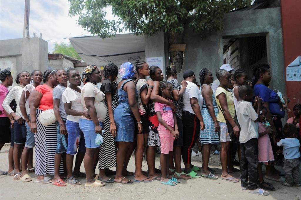 Donne haitiane sfollate