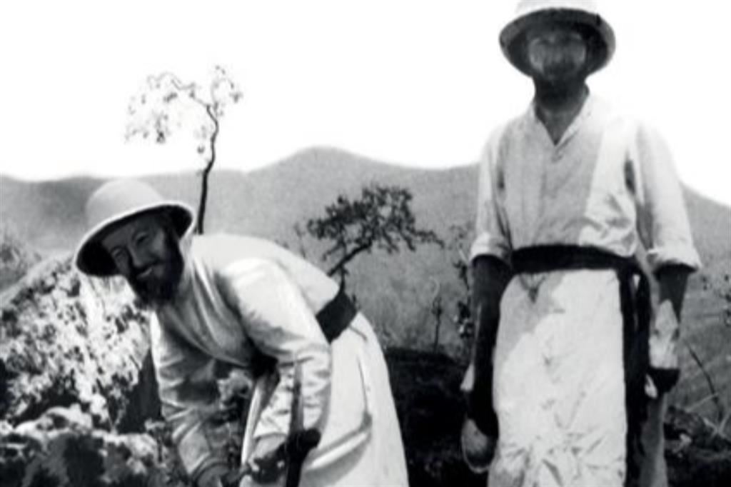 Missionari gesuiti a Shembaganur, India (1900-1910 circa)
