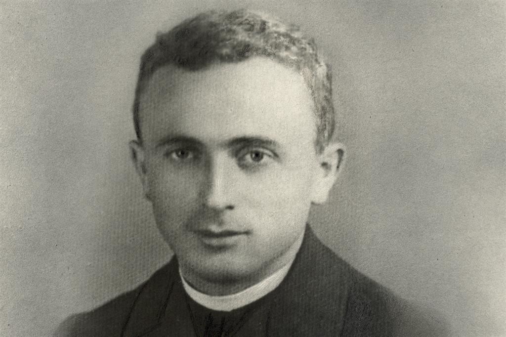 Un'immagine significativa di don Beotti il parroco martire