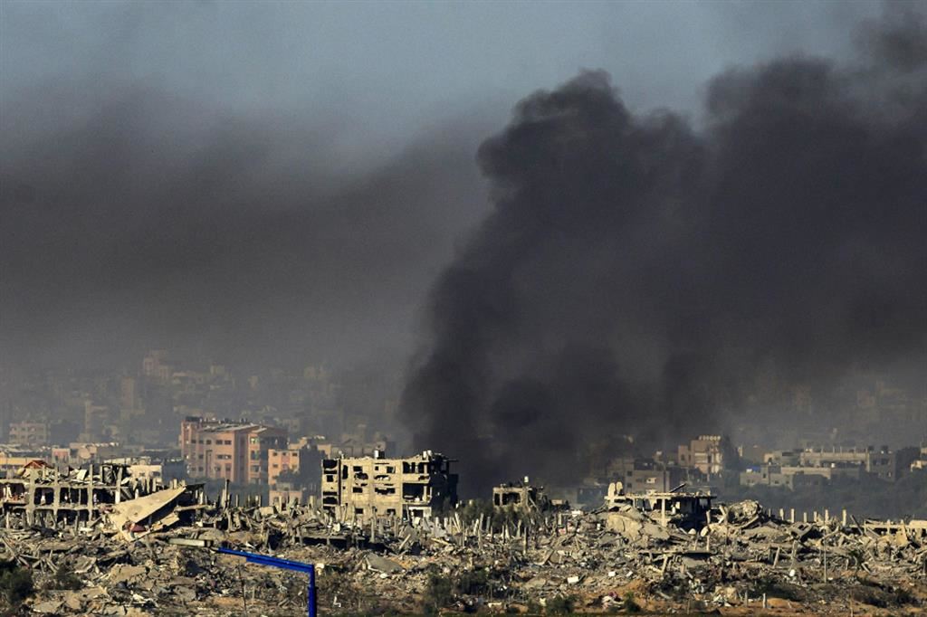 In vigore il cessate il fuoco a Gaza, oggi il rilascio dei primi ostaggi