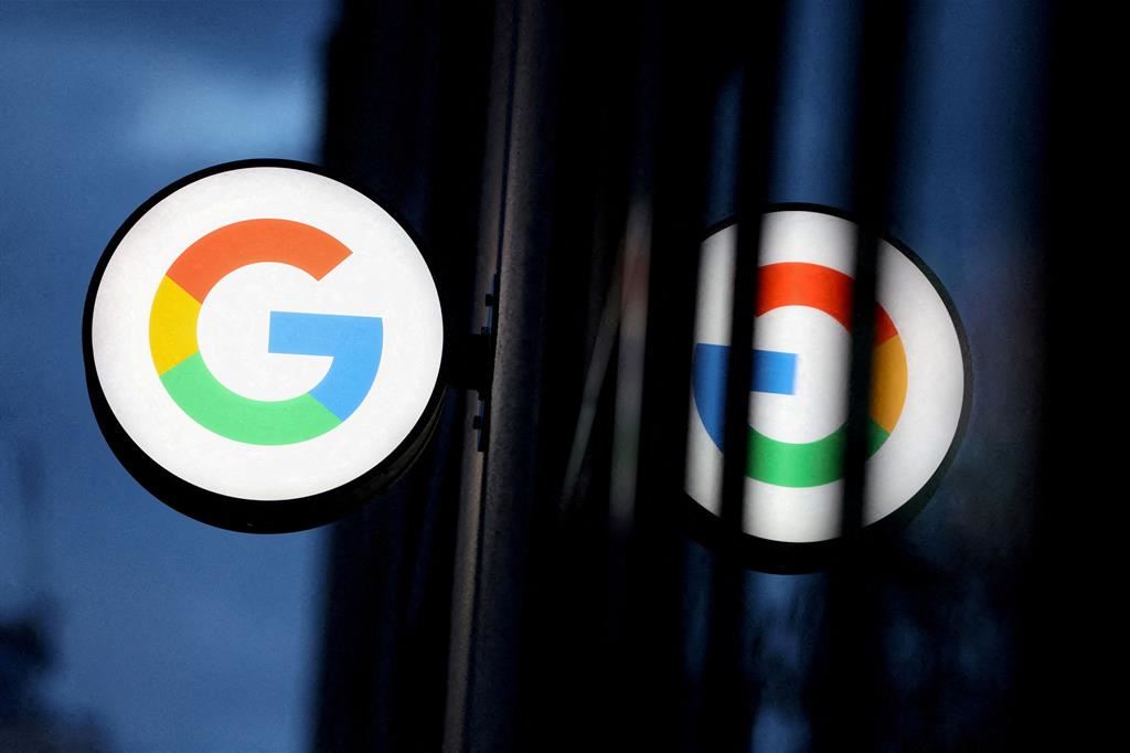 Google annuncia il taglio di 12mila dipendenti