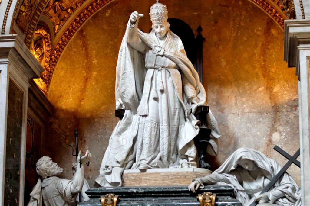 La tomba di Leone XIII nella Basilica di San Giovanni in Laterano a Roma
