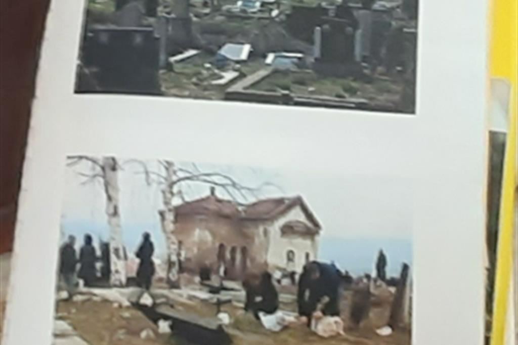 Le foto della devastazione della chiesa ad opera degli albanesi dopo gli scontri del 17 marzo 2004