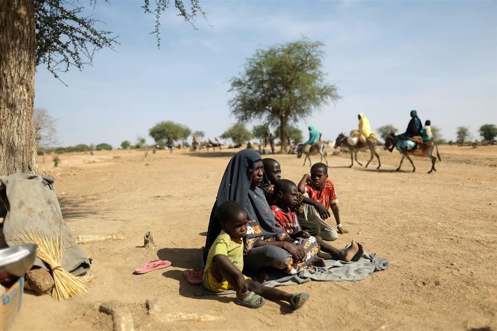 Moltissimi degli sfollati degli scontri in Sudan sono minori