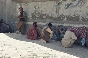 Quattro milioni di tossicomani: la ferita nascosta dai taleban