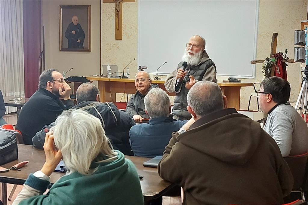 L’intervento di fra Benigno Palilla durante l’incontro regionale degli esorcisti siciliani