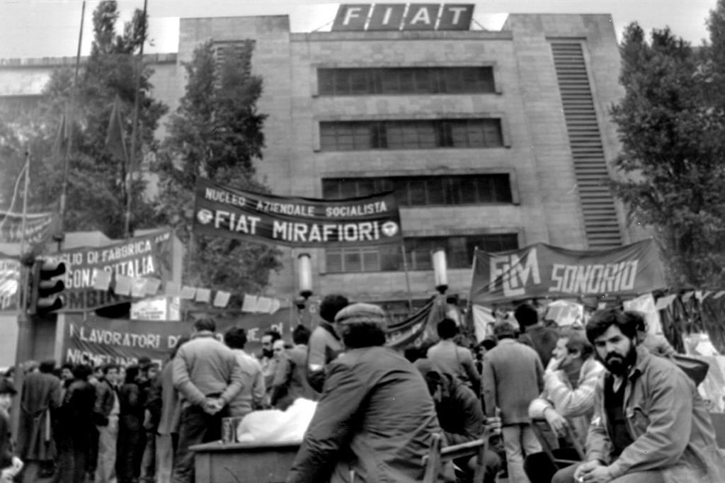 Una manifestazione sindacale a Mirafiori nel 1980