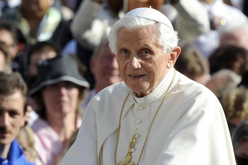 Un mese fa la morte di Benedetto XVI. «Un Papa moderno, quasi illuminista»