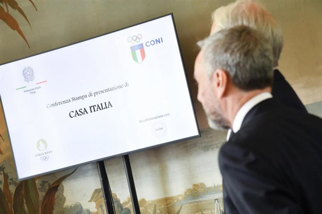 La conferenza stampa di presentazione di Casa Italia, all'ambasciata d'Italia a Parigi