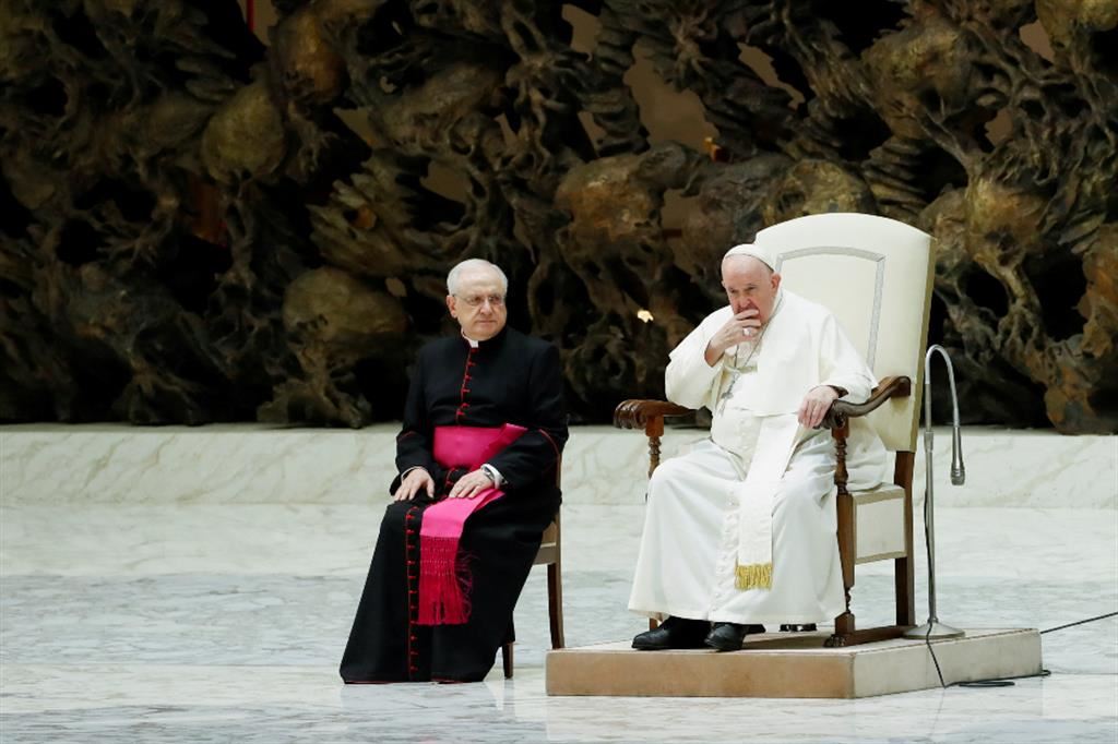 Il Papa: la missione è l'ossigeno della vita cristiana
