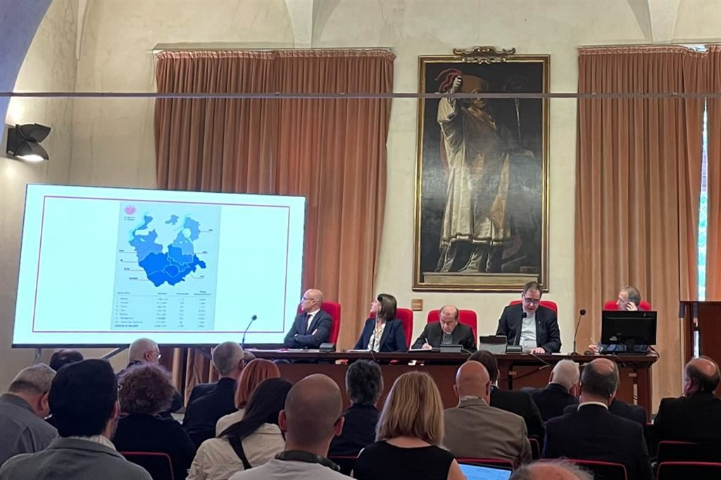 La presentazione del bilancio di missione nel palazzo arcivescovile di Milano