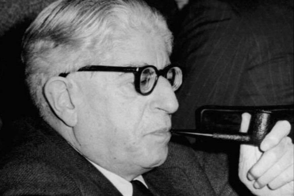 Il filosofo tedesco Ernst Bloch nel 1956