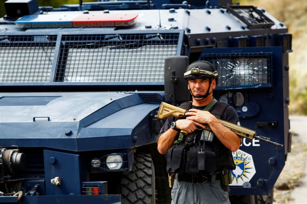 La polizia kosovara è schiarata in forze ai valichi di accesso