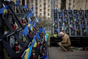 Zelensky: la rivolta di Maidan, la prima vittoria. Ma crescono le tensioni