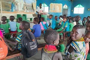 Kenya, la scuola per i bambini che non sanno cos'è la pioggia