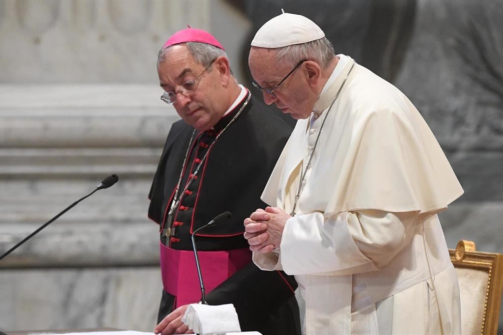Il cardinale De Donatis con il Papa