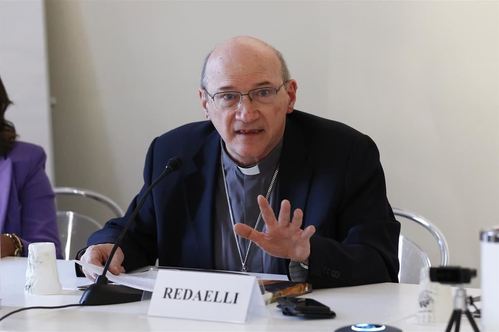 L'arcivescovo Carlo Roberto Maria Redaelli