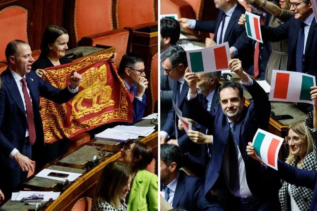 Drappi col Leone di San Marco e bandiere italiane esposte durante la votazione in Senato per l'autonomia differenziata