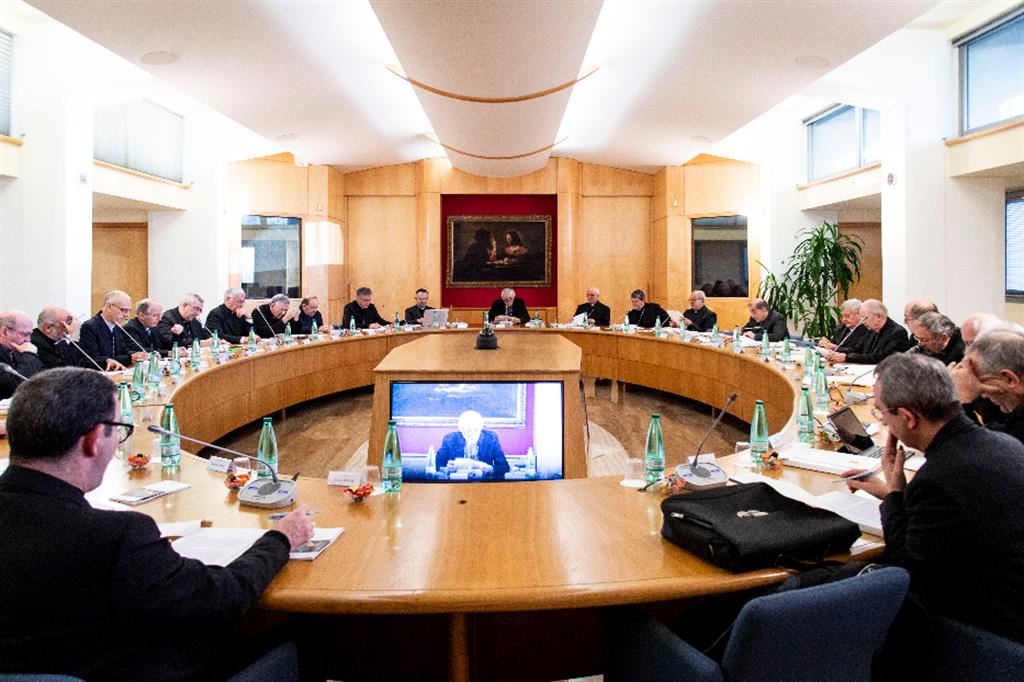 Una sessione del Consiglio permanente della Cei