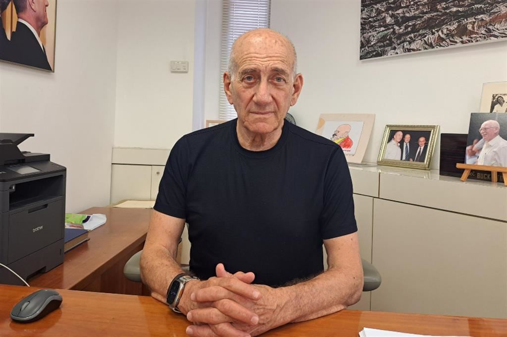 L'ex premier e braccio destro di Sharon Ehud Olmert