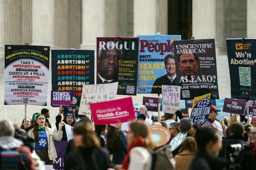 La manifestazione a Washington dei sostenitori del "diritto di abortire"