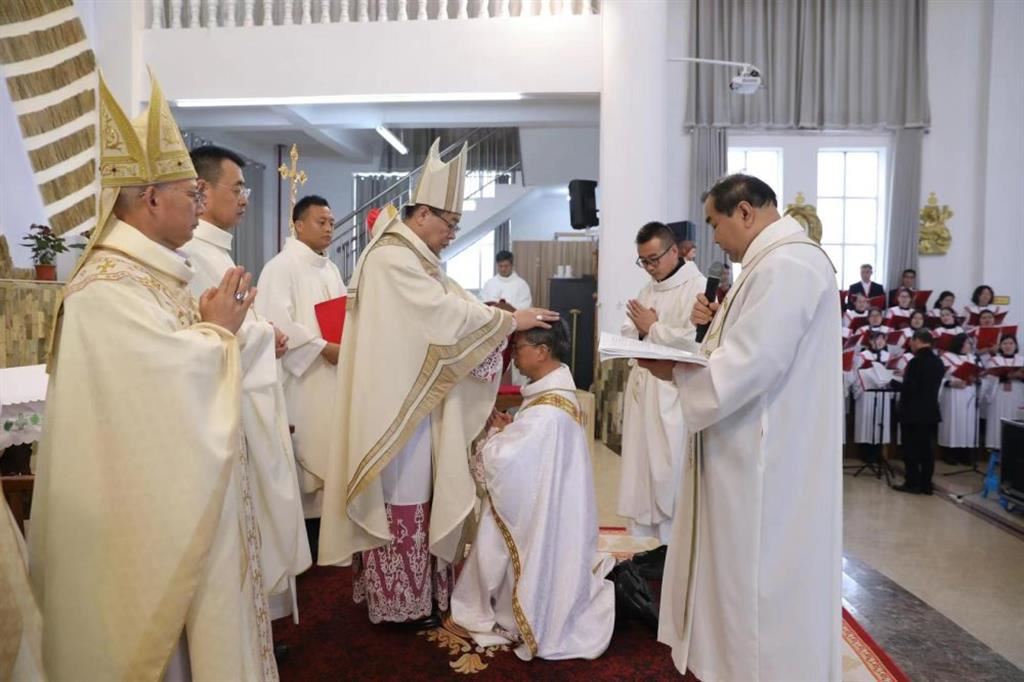 Un'immagine della consacrazione del nuovo vescovo della prefettura apostolica di Shaowu