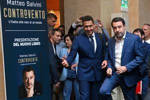 Salvini e Vannacci, «coppia luciferina»