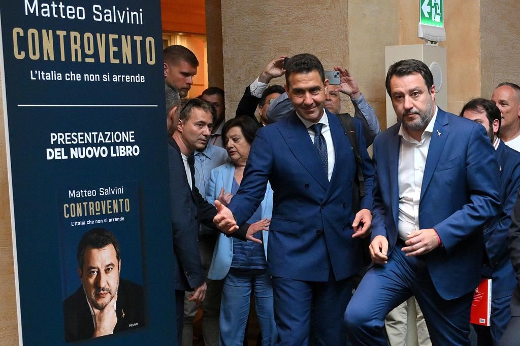 Salvini e Vannacci, «coppia luciferina»