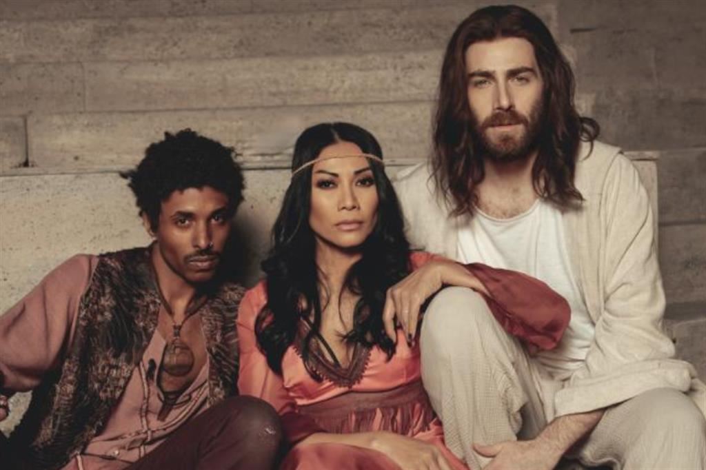 Il cast del musical “Jesus Christ Superstar”: da sinistra Feisal Bonciani, Angunn e Lorenzo Licitra