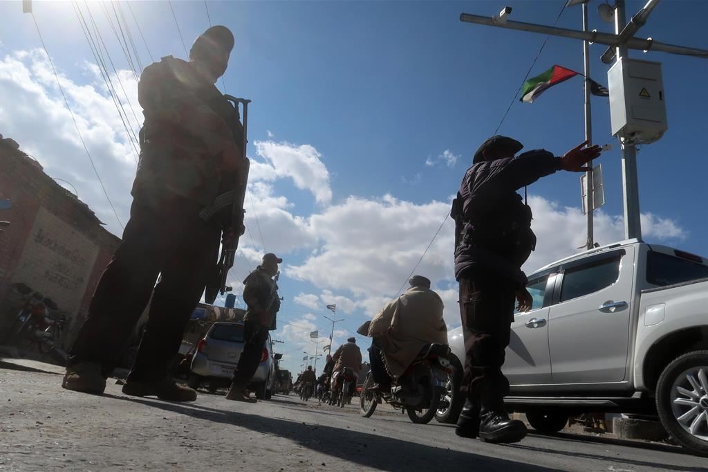 Controlli intensificati a Quetta, in Pakistan, dopo gli scontri con l'Iran
