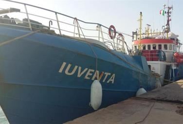 La nave delle Ong bloccata per 7 anni: «Nessun reato, il fatto non sussiste»