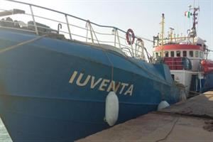La nave delle Ong bloccata per 7 anni: «Nessun reato, il fatto non sussiste»