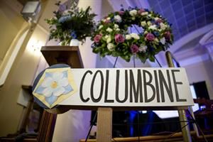 Columbine, 25 anni fa la strage. Biden: «Il Congresso faccia la sua parte»