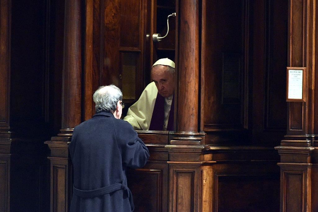 Il 3 Marzo 2015, in occasione del 2° anniversario della sua elezione, Papa Francesco celebra la Penitenza