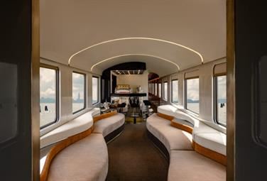 Arriva La Dolce Vita Orient Express: il lusso viaggia (lento) sui binari