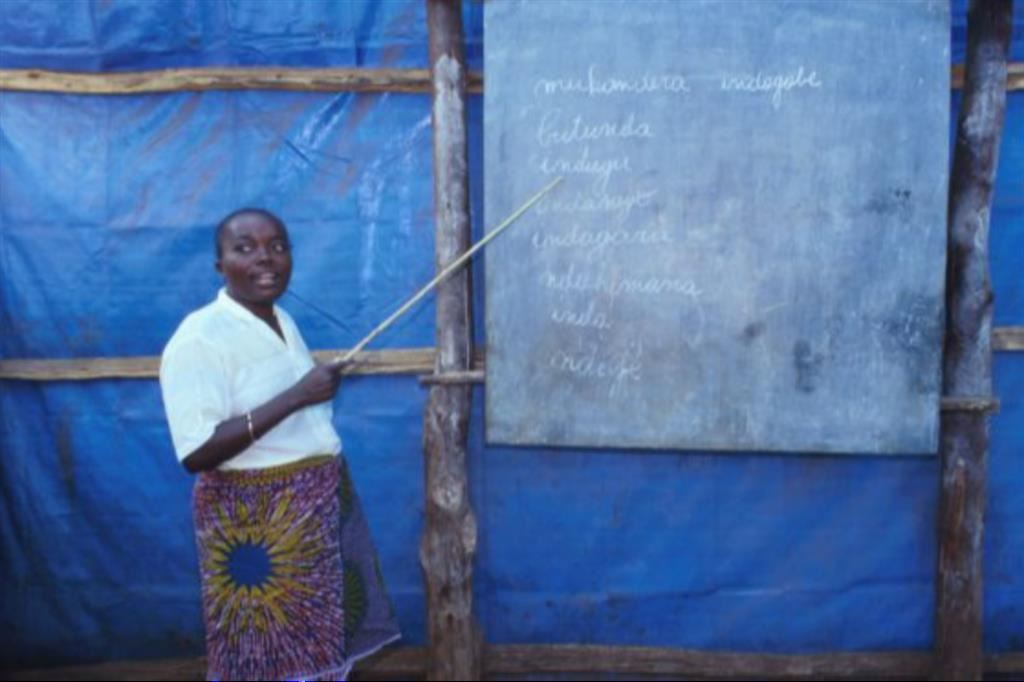 Una maestra all'opera nella Repubblica Democratica del Congo
