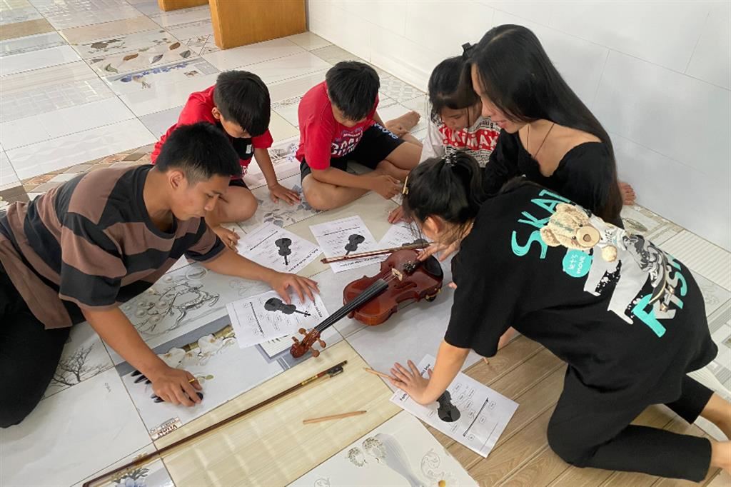 I piccoli allievi del progetto WYO4children ospiti delle Missionarie della Carità di Bin Dhuong in Vietnam