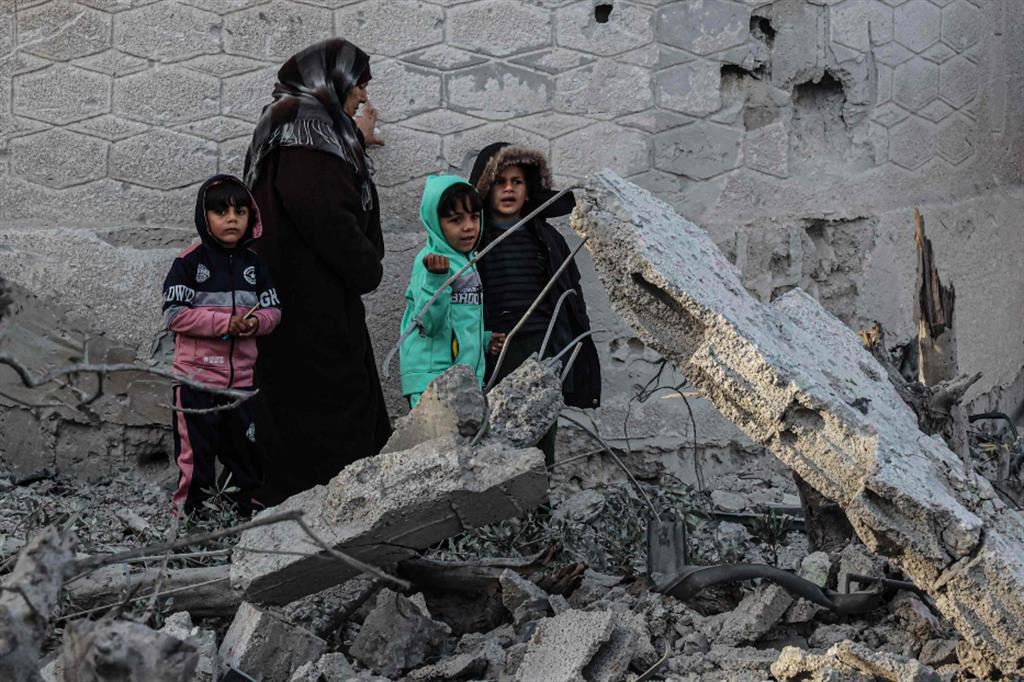Distruzione a Rafah dopo un raid