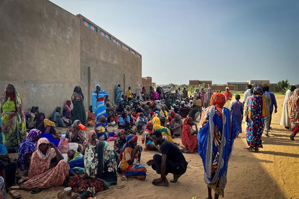 Sfollati sudanesi provenienti dal Darfur nel campo profughi di Medici senza frontiere ad Adré in Ciad