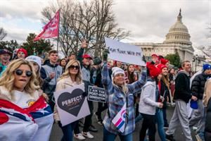 La vita irrompe nella politica americana, a Washington la grande «March for Life» 