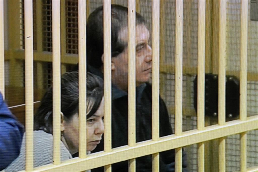 Olindo e Rosa durante il processo per la strage di Erba