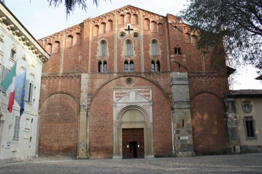 La facciata della basilica di San Pietro in Ciel d’Oro, a Pavia