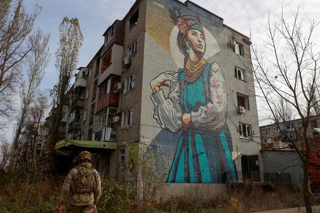 Dopo aver resistito per mesi, l'esercito ucraino ha dovuto ritirarsi alla città di Avdiivka