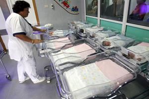Nel 2023 confermato il calo delle nascite in Italia. La risorsa immigrazione 