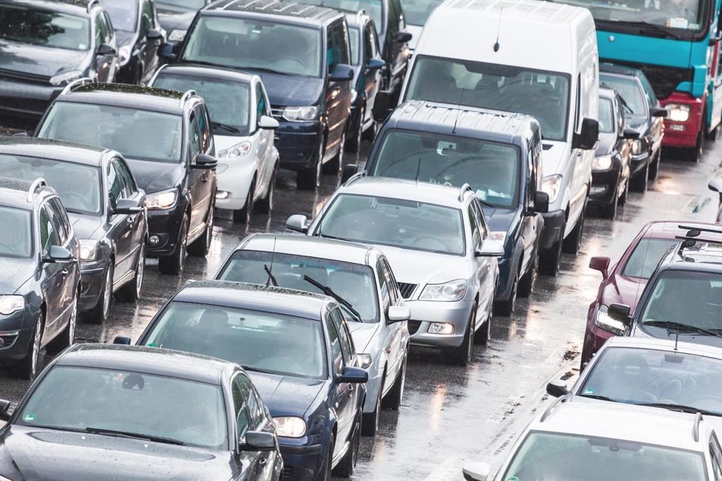 Crisi Mar Rosso: carenza di ricambi e furti di auto in aumento