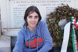 Un centro giovanile in nome di Chiara: «Ragazzi via i cellulari, ora vivete»